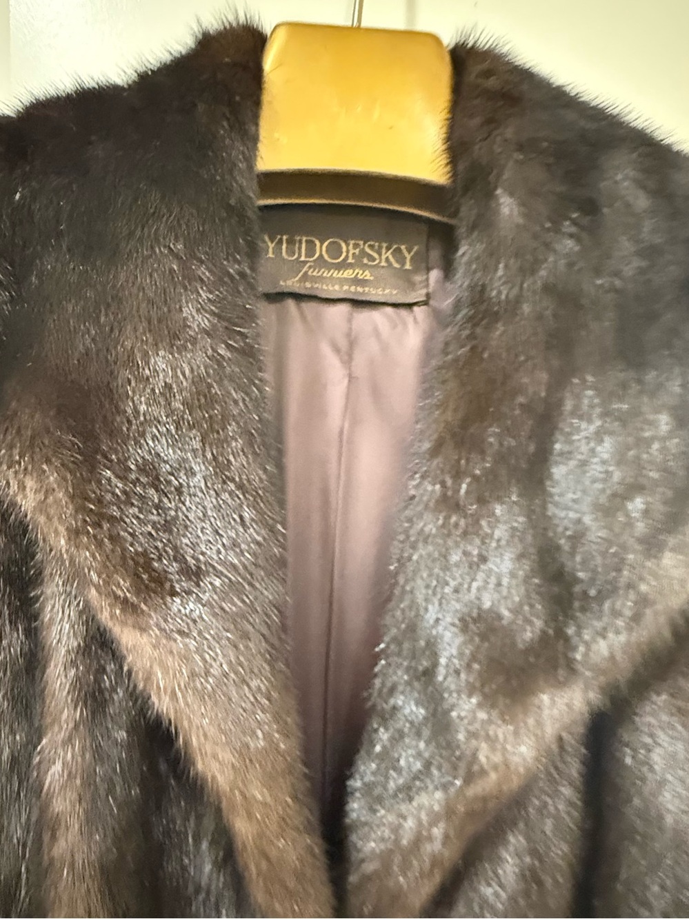 Vintage Yudofsky Furriers Full Length Dark Brown Mink Fur Coat - Picture 15 of 16
